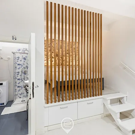 Maio Apartment, Cozy In Alghero